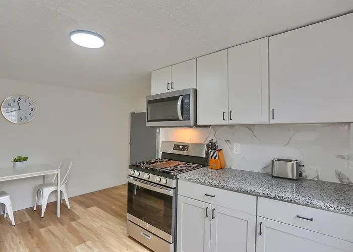 Séjour chez l'habitant Troy Hill 2a Modern Private Bedroom With Shared Bathroom Pittsburgh